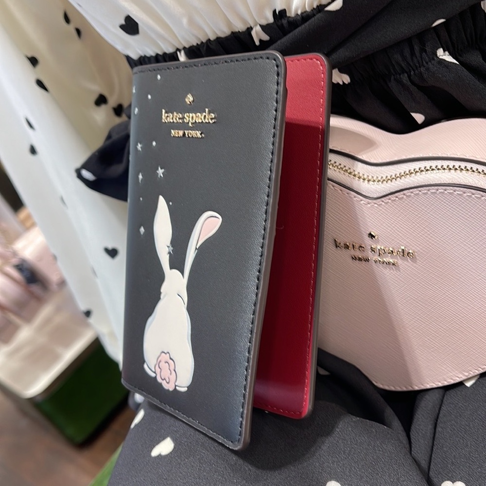 Kate Spade Bunbun Bunny Passport Holder 
COLOR: Black Multi 
NWT - Picture 11 of 16